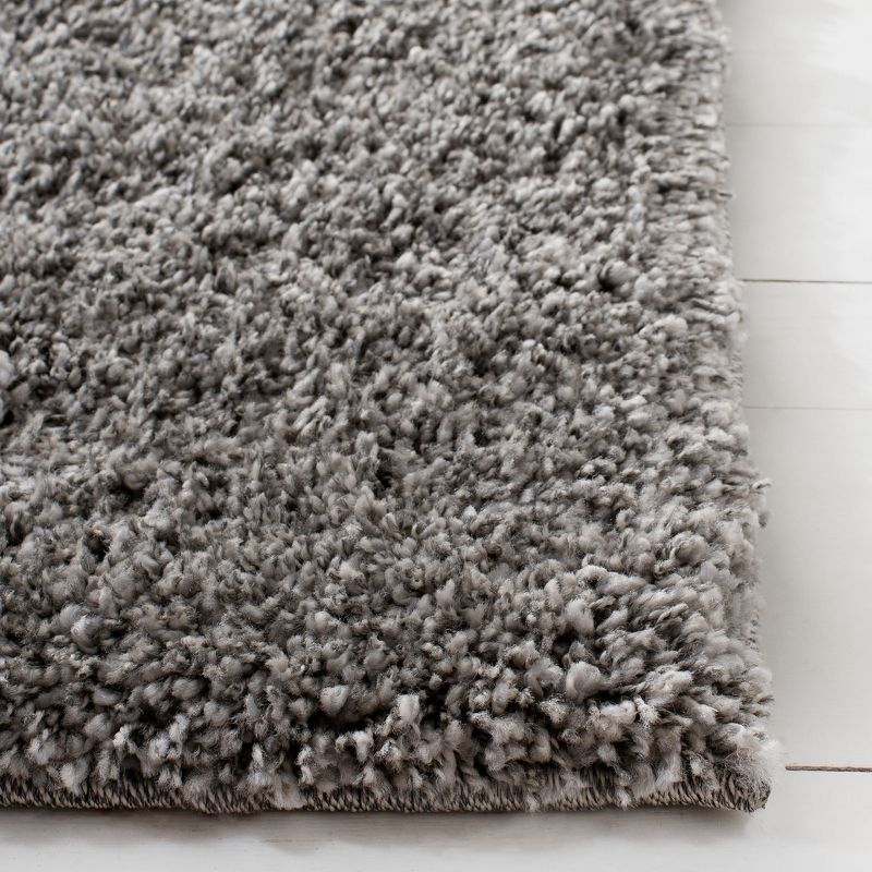 Santa Monica Shag SGN725 Power Loomed Indoor Runner Rug - Silver - 2'3"x11' - Safavieh.