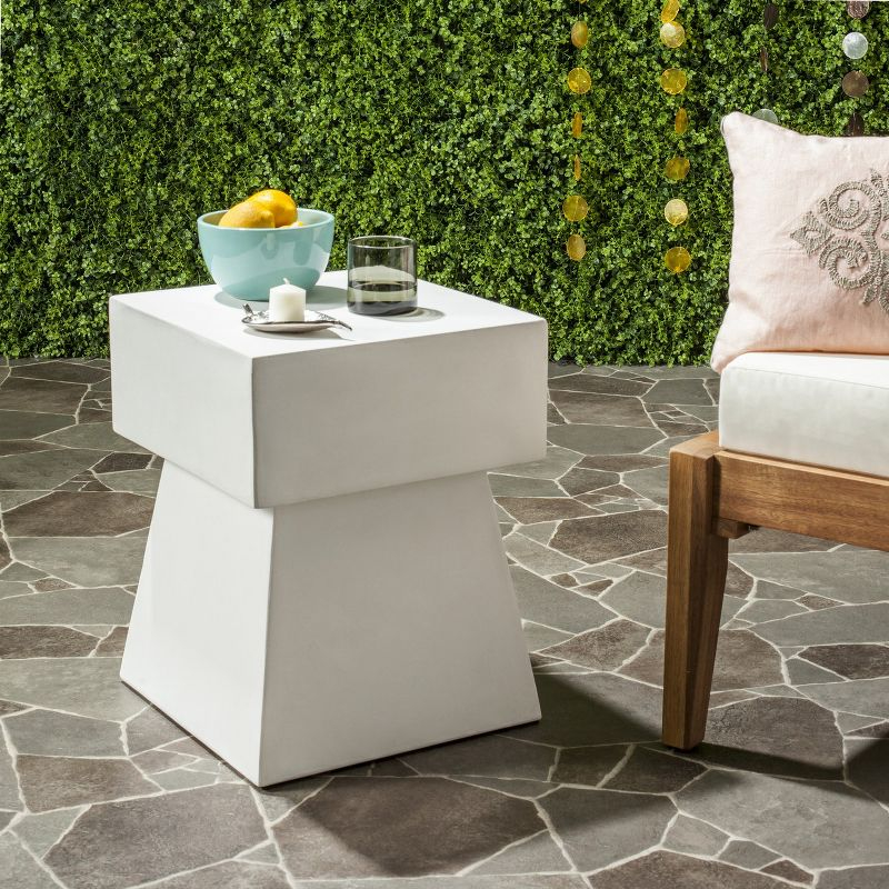 Zen Indoor/Outdoor Mushroom Modern Concrete 181 Inch H Indoor/Outdoor Accent Table - Ivory - Safavieh