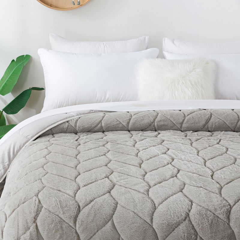 Waverly Cozy Gray Down Alternative Throw