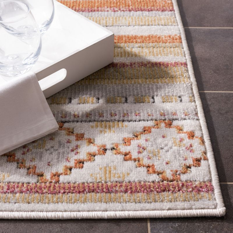 Cabana CBN551 Power Loomed Indoor and Outdoor Runner Rug - Ivory/Beige Gold - 2'2"x9' - Safavieh.