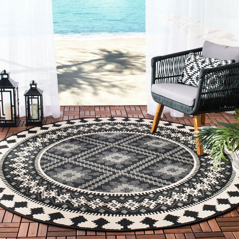 Veranda VER099 Power Loomed Indoor/Outdoor Area Rug - Black/Creme - 3' round - Safavieh.
