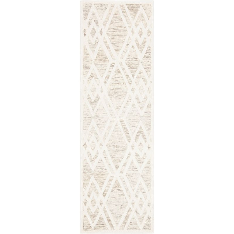 Cambridge CAM729 Hand Tufted Area Rug  - Safavieh