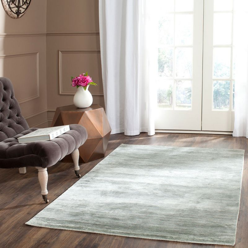Mirage MIR234 Hand Loomed Indoor Area Rug - Blue - 4'x6' - Safavieh.