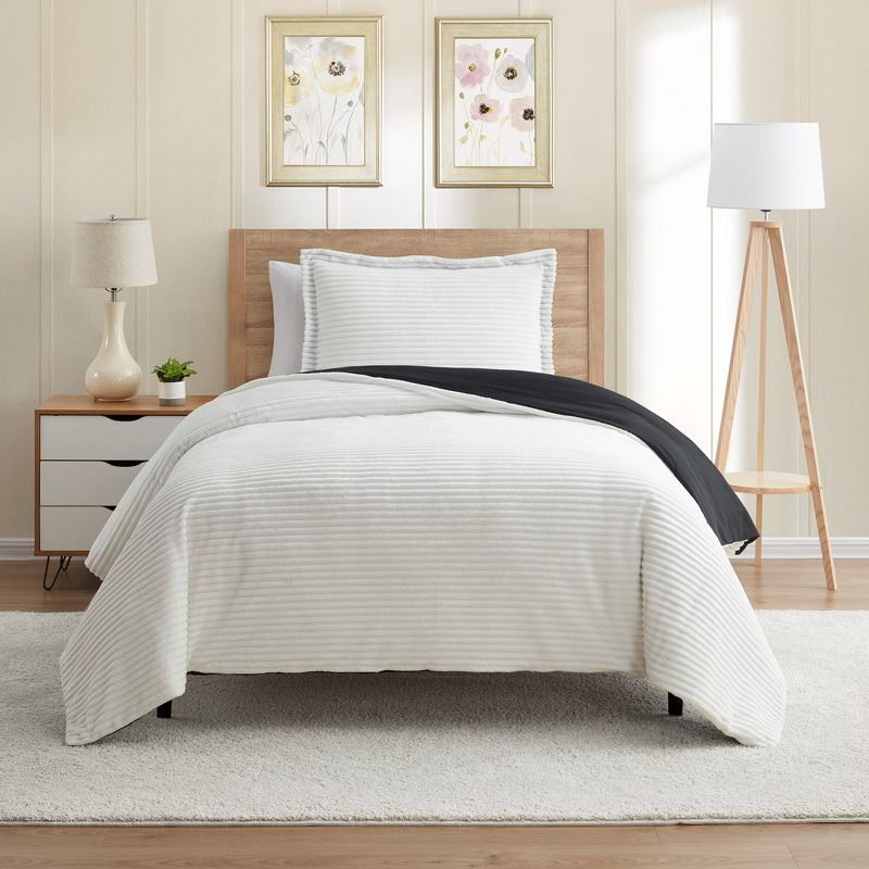Nestl Premium Flannel Duvet Cover Set, 2 PC Reversible Twin Comforter Cover Set with Zipper Closure & Pillow Shams - Black & White