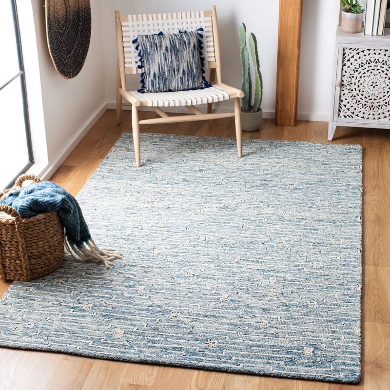 Micro-Loop MLP178 Hand Tufted Area Rug - Light Blue/Ivory - 4'x6' - Safavieh.