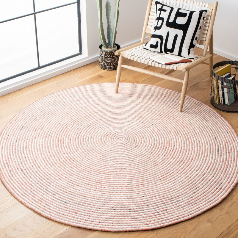 Braided BRD905 Hand Woven Area Rug - Red/Ivory - 3' round - Safavieh.