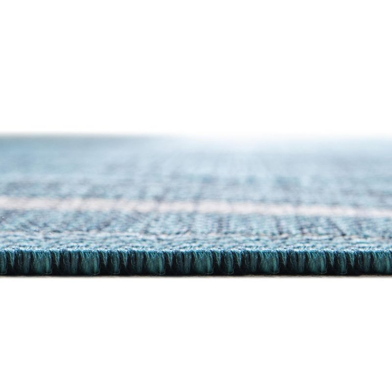 Unique Loom 8' 0 x 8' 0 Octagon Indoor/Outdoor Border Teal Area Rug