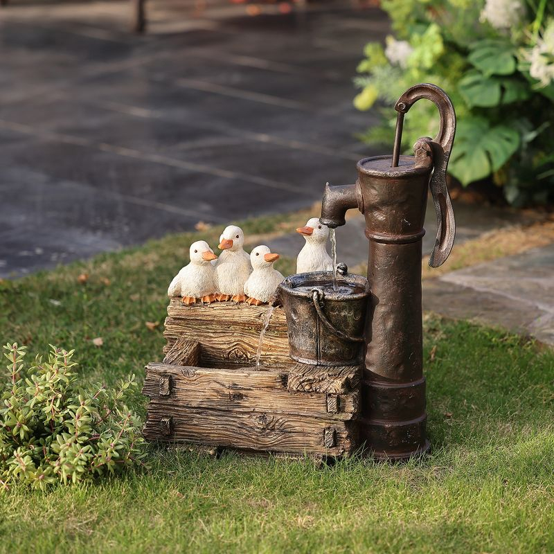 LuxenHome Farmhouse Crate and Baby Ducks Resin Outdoor Fountain with Lights Brown