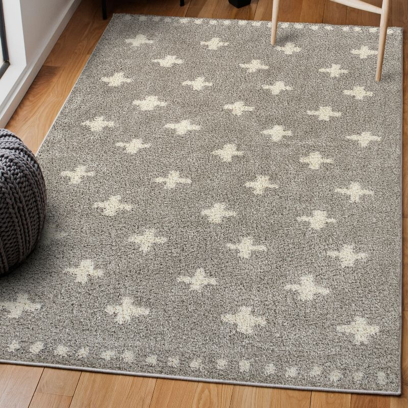 JONATHAN Y Cristo Berber Geometric Shag Gray/Ivory 5 ft. x 8 ft. Area Rug