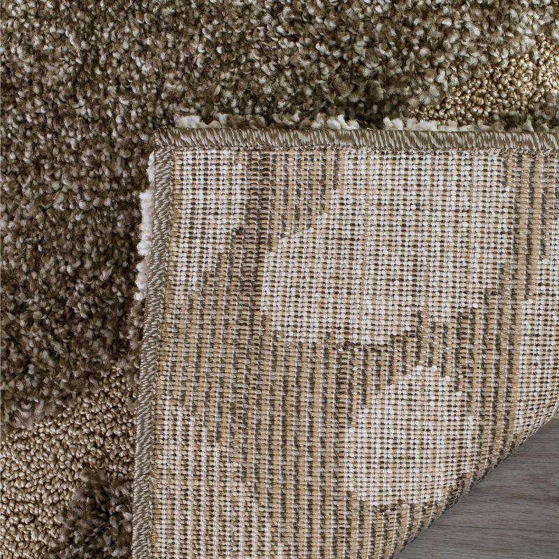 Florida Shag SG464 Power Loomed Runner Rug - Smoke/Beige - 2'3"x10' - Safavieh.