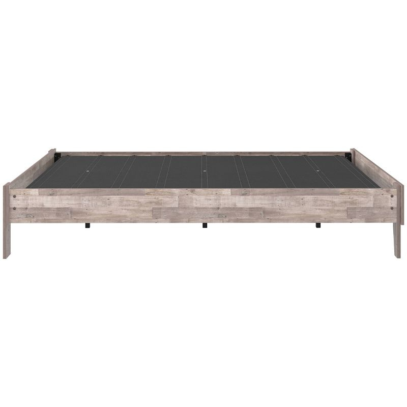 Signature Design by Ashley Queen Neillsville Platform Bed Whitewash: Beach Chic Urban Style, Pine Grain, No Box Spring Needed