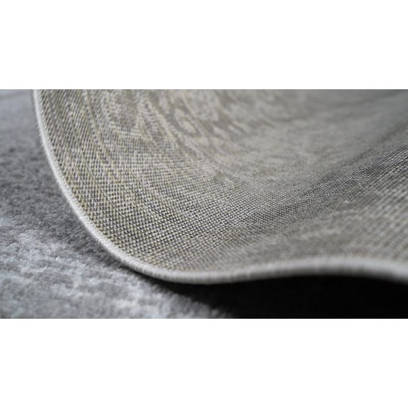4'x6' Minori Filigree Medallion Area Rug, Light Gray/Cream - JONATHAN Y