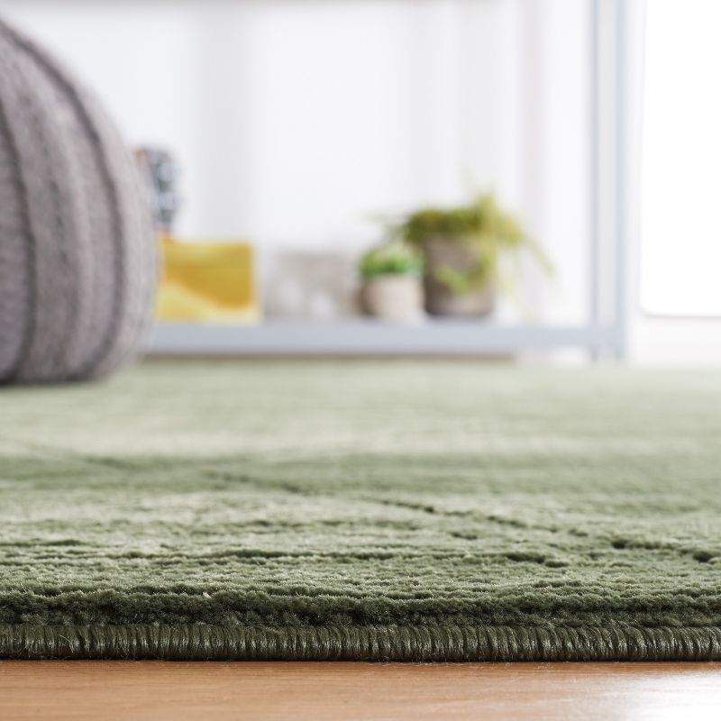 Revive REV104 Power Loomed Indoor Area Rug - 5'3"x7'7" - Green - Safavieh
