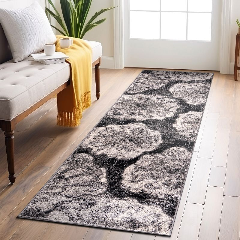 World Rug Gallery Contemporary Floral Design Area Rug - Black 2'x7'