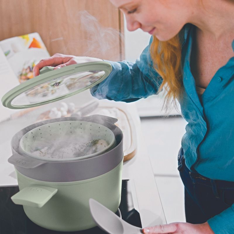 BergHOFF Balance Non-stick Silicone Collapsible Steamer Basket & Strainer 10", Recycled Material, Sage