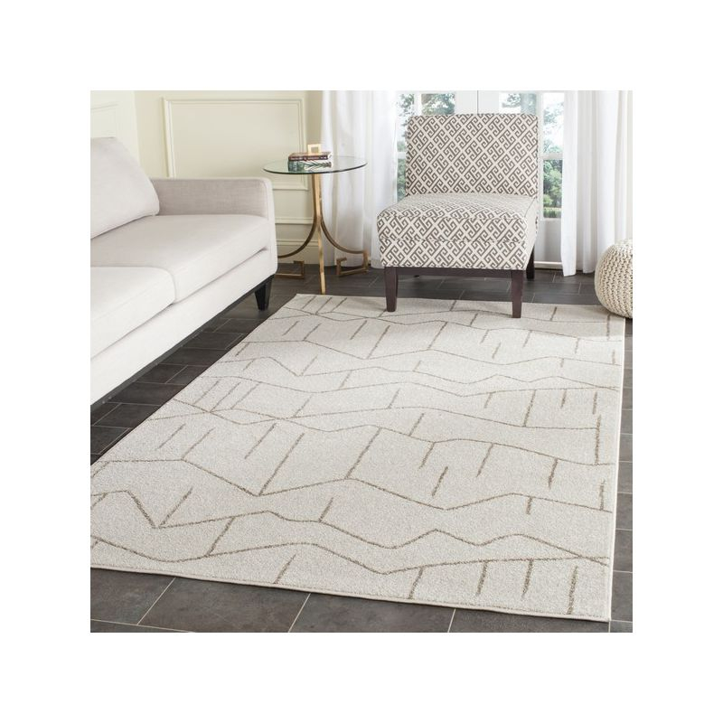 Amherst AMT429 Power Loomed Area Rug - Ivory/Grey - 4'x6' - Safavieh.