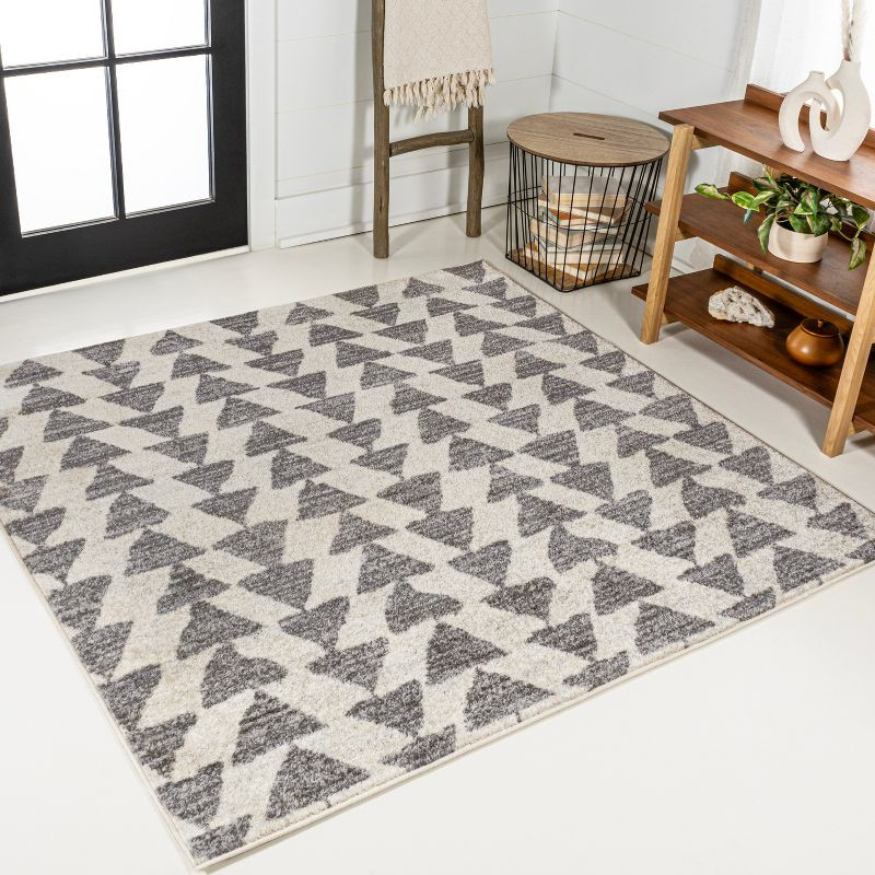 JONATHAN Y Aisha Moroccan Triangle Geometric Cream/Gray 5' Square Area Rug