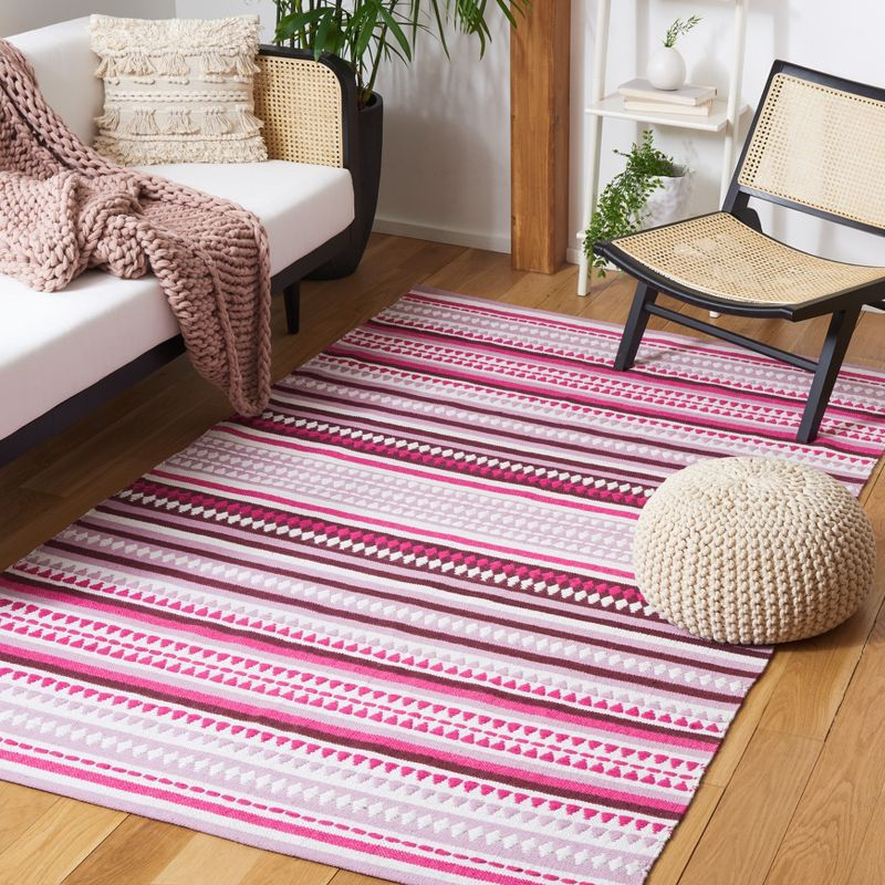 Montauk MTK451 Hand Woven Area Rug - Pink/Ivory - 5'x8' - Safavieh.