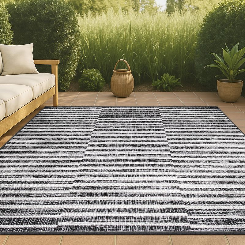 8'x10' Sukie Modern Offset Stripe Indoor/Outdoor Area Rug, Black/Ivory - JONATHAN Y