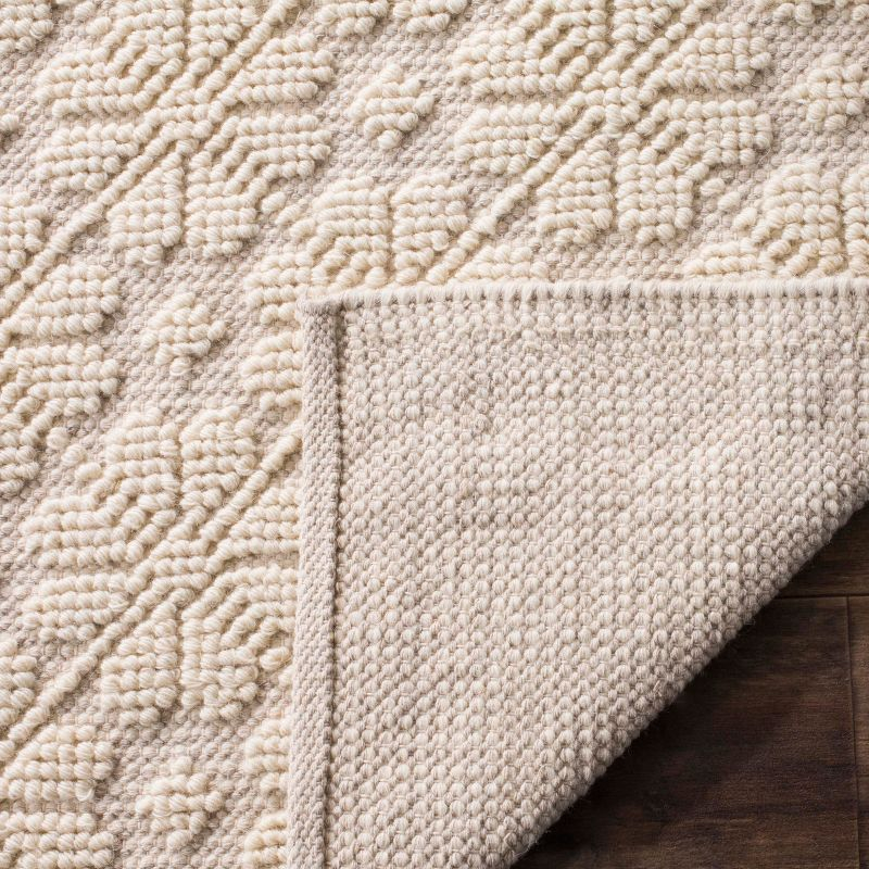 Vermont VRM106 Hand Woven Accent Rug - Ivory - 2'3"x4' - Safavieh.