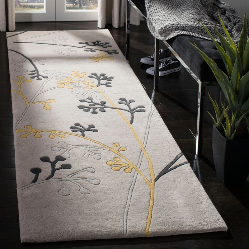 Soho SOH305 Hand Tufted Indoor Runner Rug - Grey - 2'6"x8' - Safavieh