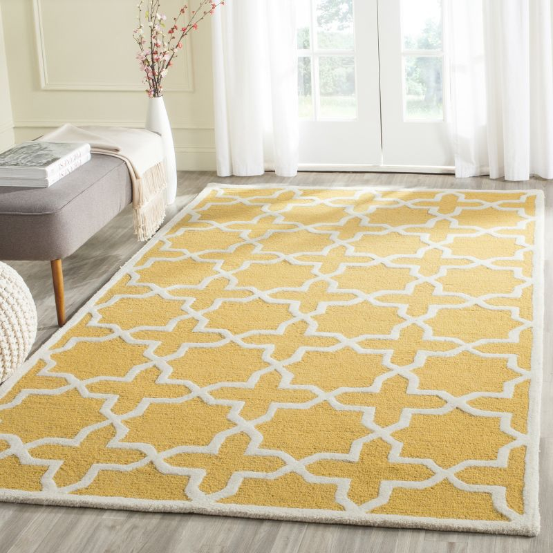 Cambridge CAM125 Tufted Indoor Area Rug - Gold/Ivory - 4'x6' - Safavieh