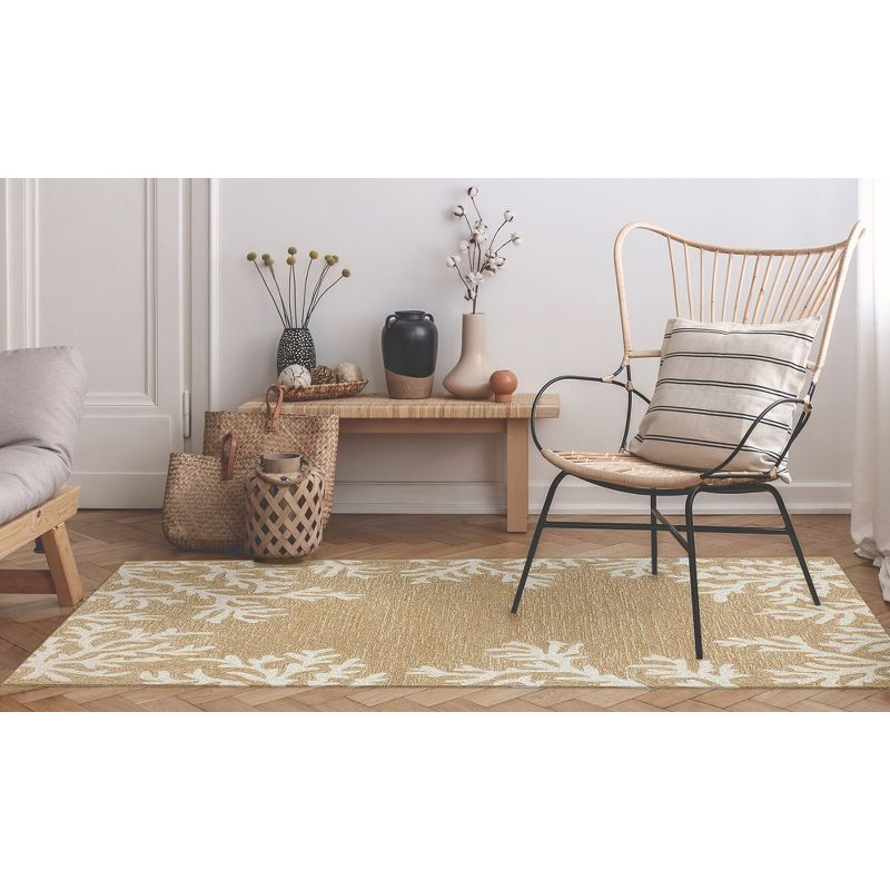 Liora Manne Capri Coral Border Indoor/Outdoor Rug Neutral 3'6" x 5'6"