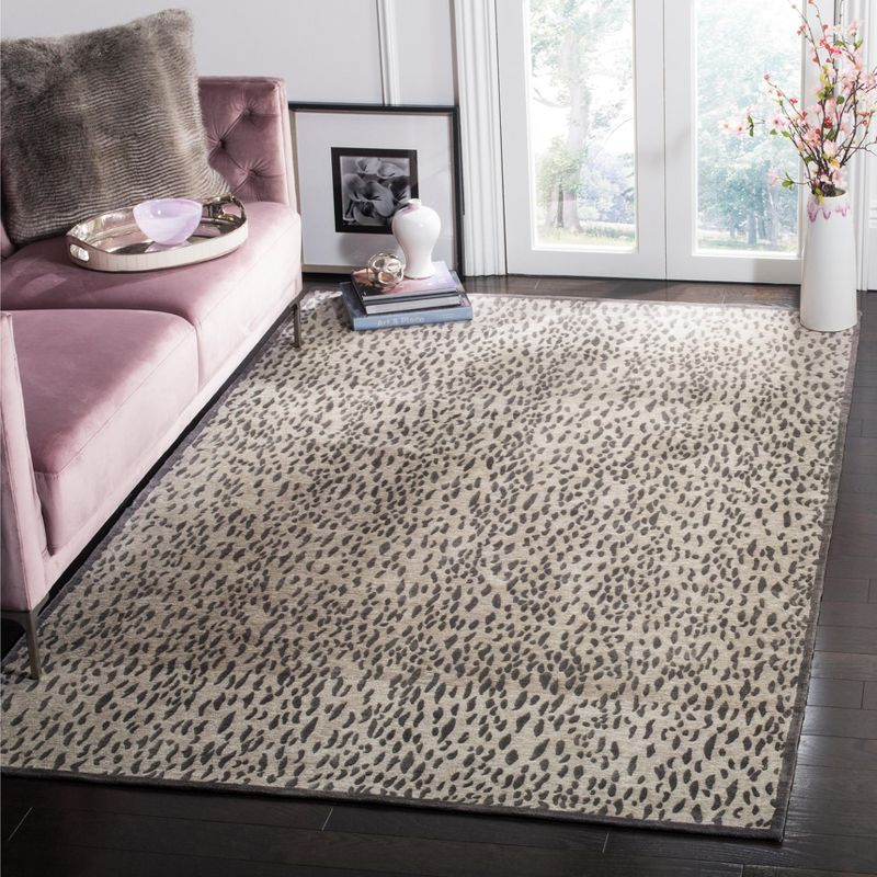 Marbella MRB657 Hand Loomed Area Rug - Light Grey/Dark Grey - 8'x10' - Safavieh.