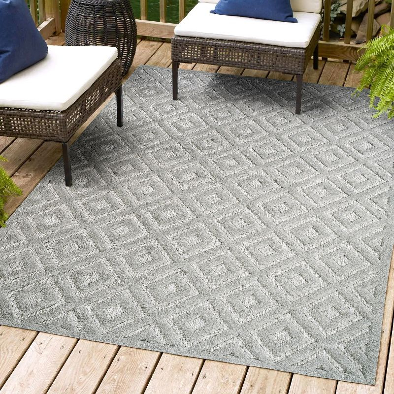 3'x5' Portmany Neutral Diamond Trellis Indoor/Outdoor Area Rug, Light Gray - JONATHAN Y