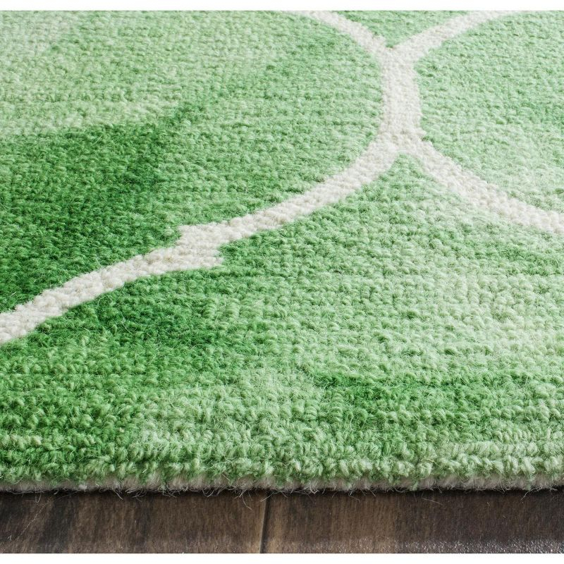 Dip Dye DDY685 Hand Tufted Area Rug - Green/Ivory - 7'x7' - Safavieh.