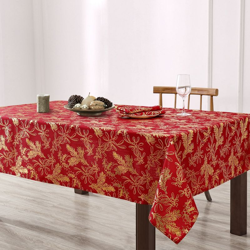 The Holiday Aisle® Kailyne Foil Woodland Holiday Fabric Tablecloth