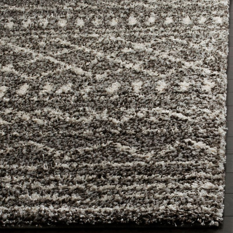 Arizona Shag ASG741 Power Loomed Indoor Area Rug - Brown/Ivory - 4'x6' - Safavieh