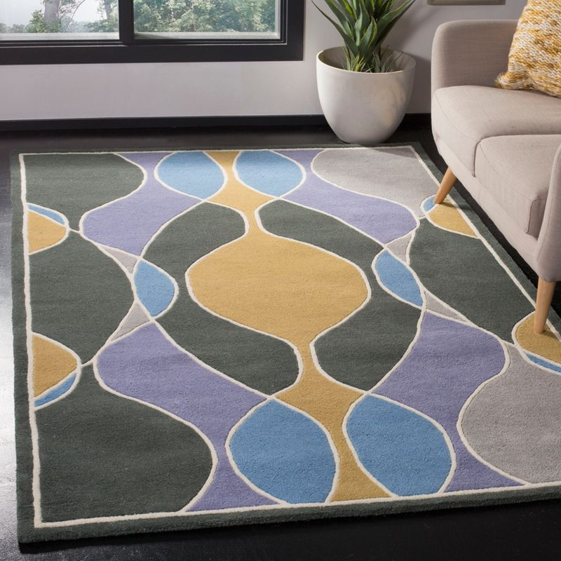 Soho SOH762 Hand Tufted Rectangle Contemporary Area Rug - Lavender/Gray - 5' X 8' - Safavieh.