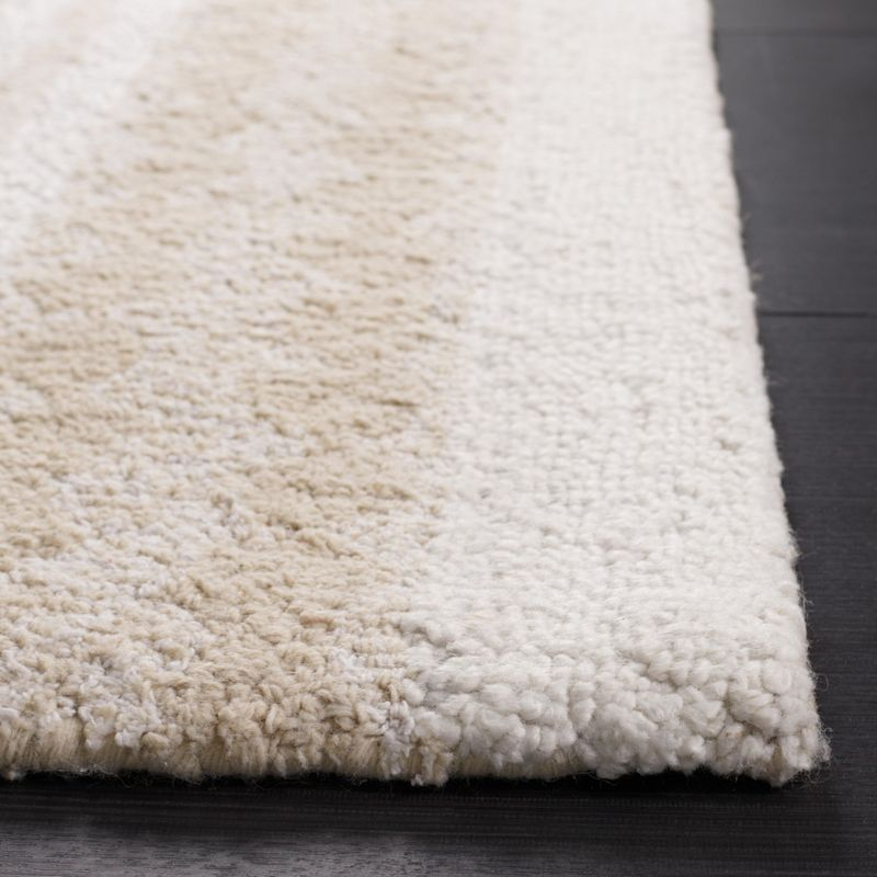 Capri CPR710 Hand Tufted Area Rug - Beige/Ivory - 4'x6' - Safavieh.