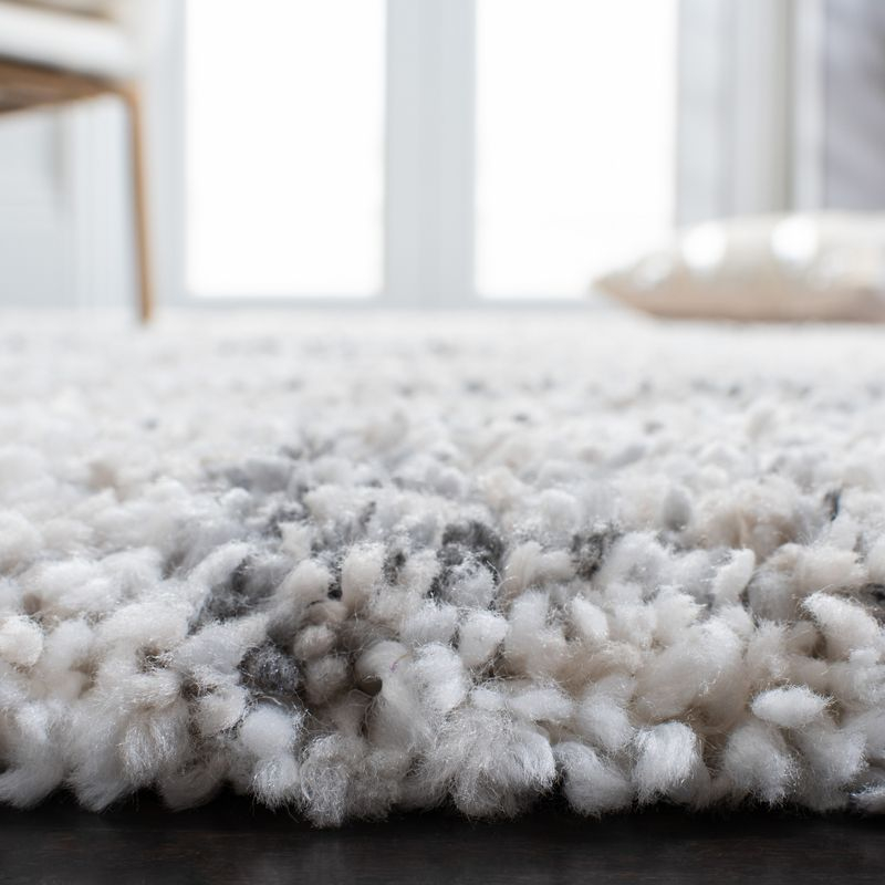 Fontana Shag FNT855 Power Loomed Area Rug - Ivory/Grey - 5'3"x5'3" - Safavieh.