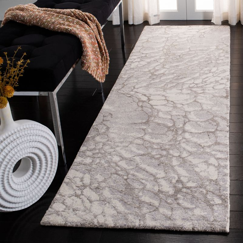 Restoration Vintage RVT112 Hand Tufted Indoor Runner Rug - 2'3"x8' - Purple/Ivory - Safavieh