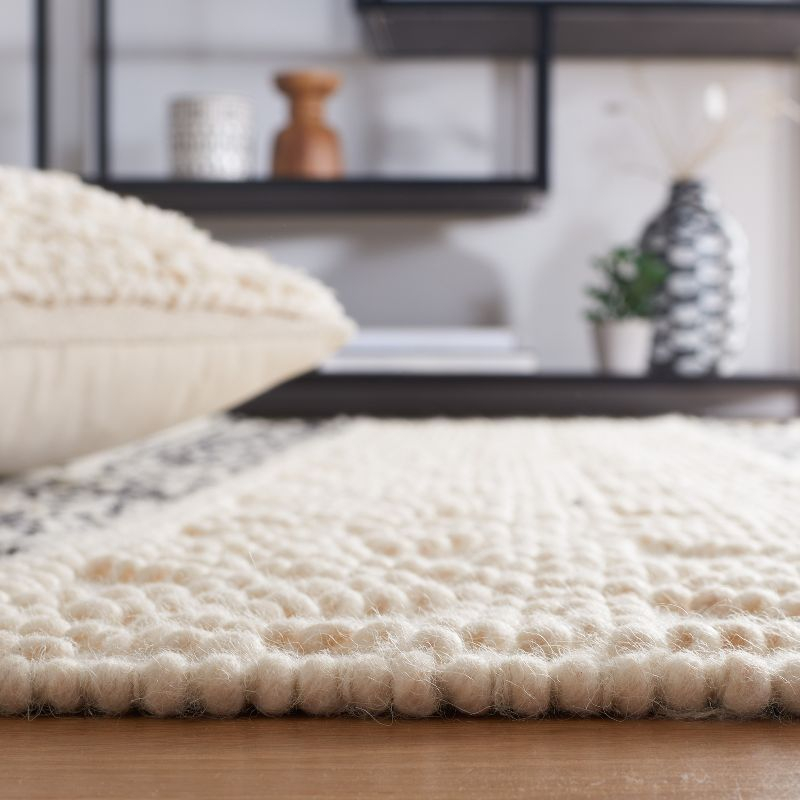 Natura NAT298 Hand Woven Indoor Area Rug - Ivory/Black - 6'x6' - Safavieh