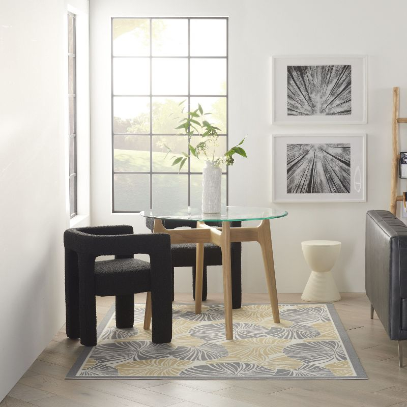 Waverly Sun N' Shade SND87 Indoor/outdoor Area Rug - Grey 4'3" x 6'3"