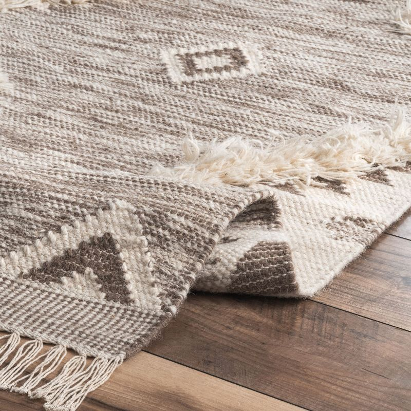 Nuloom Savannah Geometric 2x3 Wool Accent Indoor Area Rug for Living Room Bedroom Dining Room Entryway Kitchen, Beige/Ivory