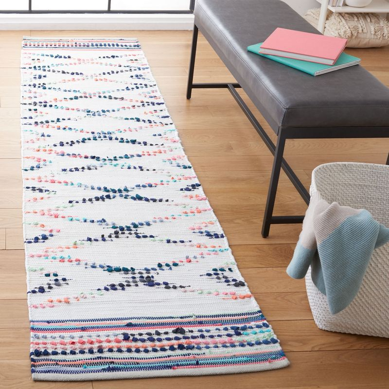 Montauk MTK815 Hand Woven Runner Rug - Ivory/Blue - 2'3"x9' - Safavieh.
