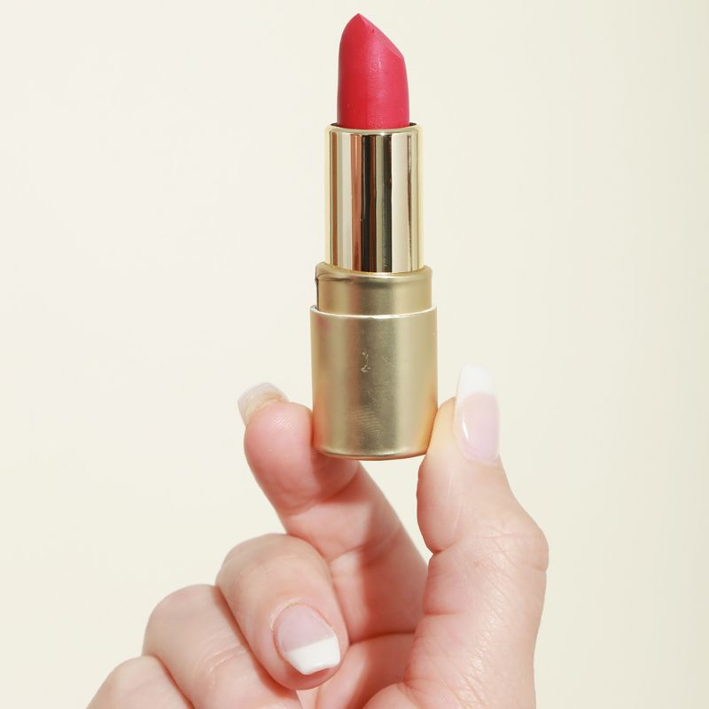 Paris Hilton Cosmetics Matte Lipstick Collection - Lipstick Set - 4 Pc