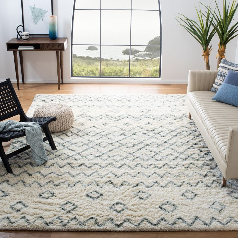 Casablanca CSB806 Hand Tufted Indoor Area Rug - Ivory/Blue - 8'x10' - Safavieh
