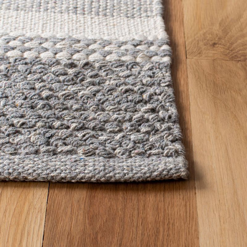 Striped Kilim STK519 Hand Woven Area Rug - Ivory/Grey - 3'x3' - Safavieh.
