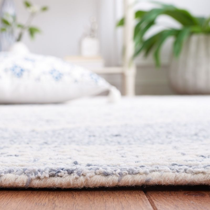 Abstract ABT352 Hand Tufted Area Rug - Ivory/Blue - 4'x6' - Safavieh.