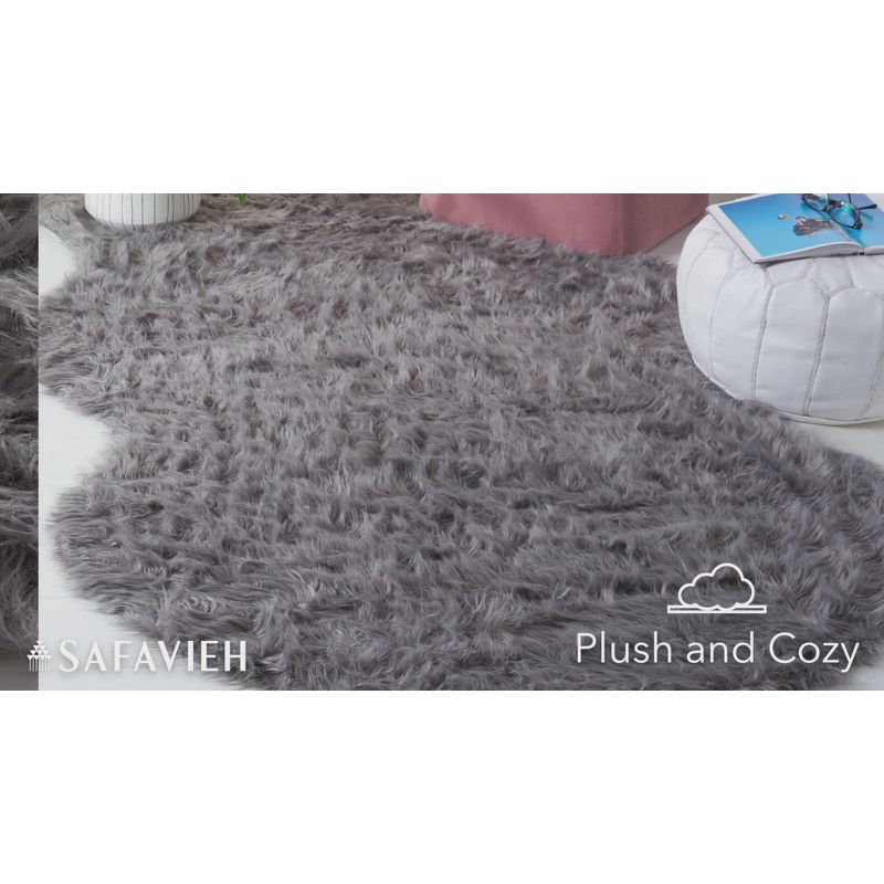 Faux Sheep Skin FSS115 Power Loomed Area Rug - Grey - 3'x5' - Safavieh.