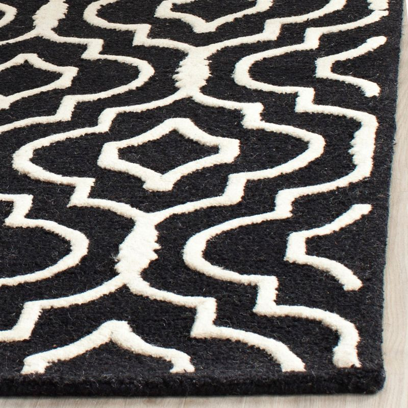 Cambridge CAM141 Hand Tufted Area Rug  - Safavieh