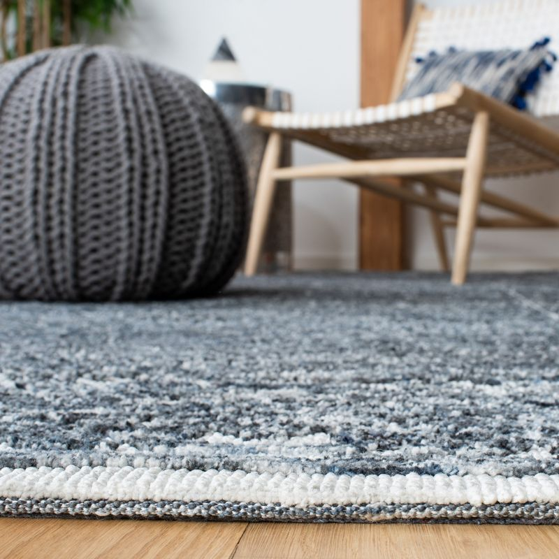Roslyn ROS703 Hand Loomed Area Rug - Blue/Ivory - 4'x6' - Safavieh.