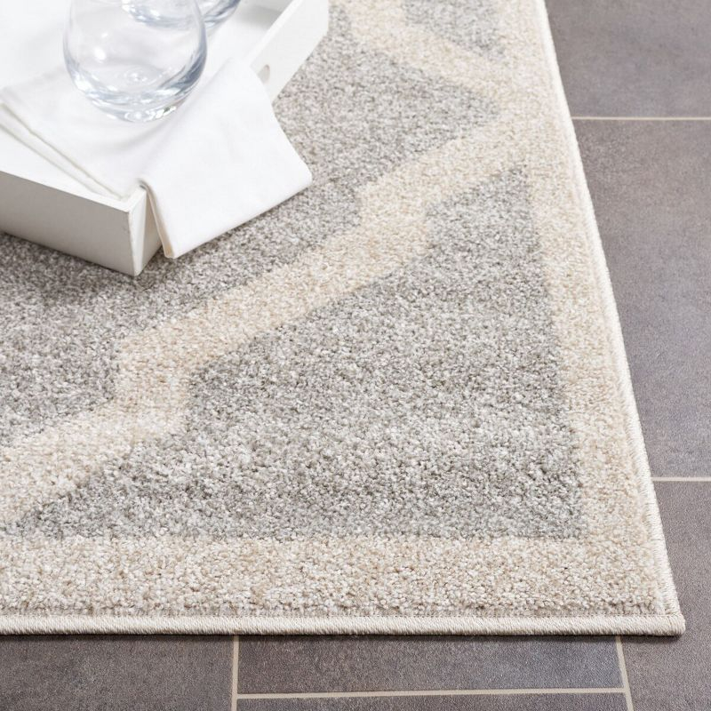Amherst AMT421 Power Loomed Indoor Area Rug - Light Grey/Beige - 8'x10' - Safavieh