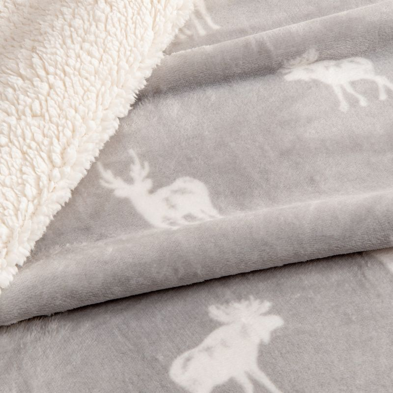 Velvet Plush Soft Fleece Reversible Throw, Warm and Comfortable Bed Blanket - Great Bay Home (Full / Queen, Grey Moose)