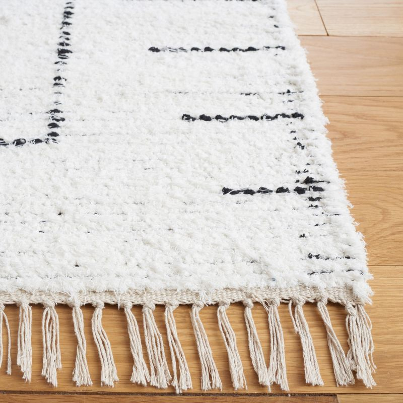 Casablanca CSB463 Hand Woven Area Rug - Ivory/Black - 3'x5' - Safavieh.